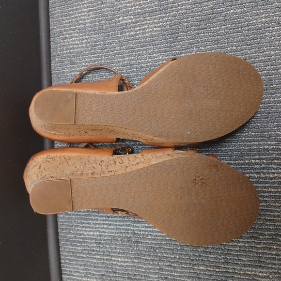 Michael Korks - Picture 6 of 7